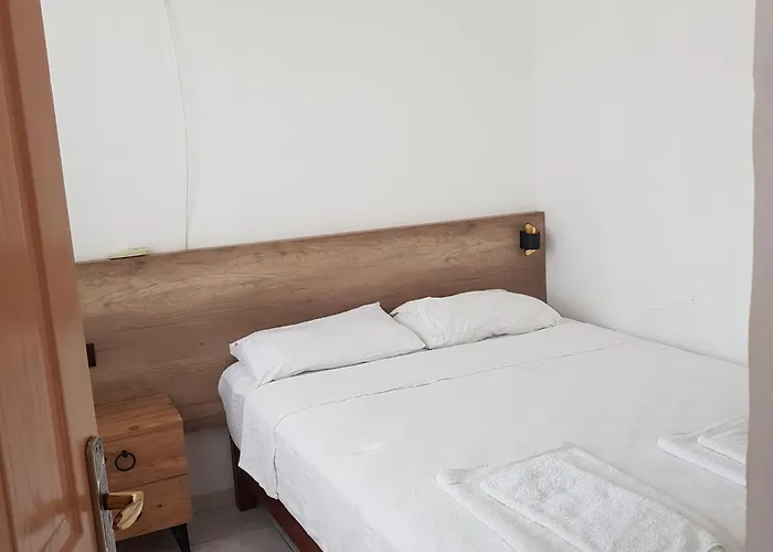 شقة فندقية Fethiye Apart Otel 3*